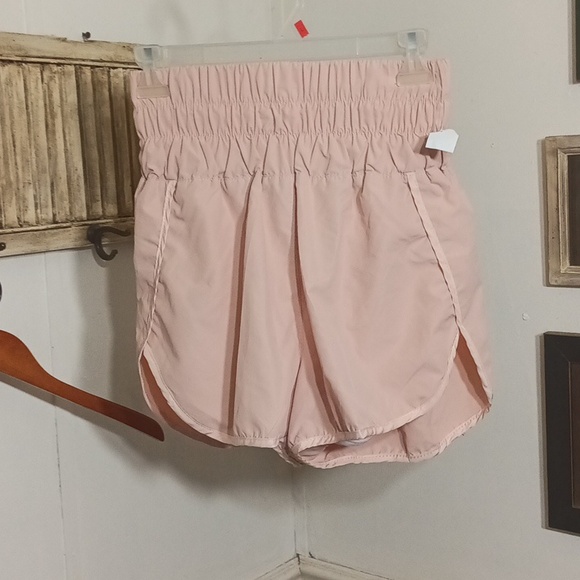 cotton candy high waisted athletic shorts - Picture 4 of 5